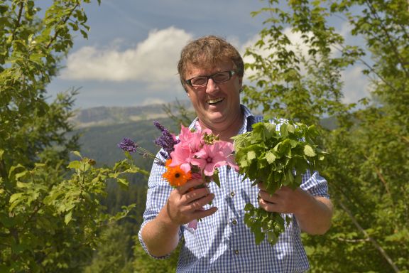 Herbert Edlinger Genusswanderung Kleinwalsertal Herbert Edlinger Genusswanderung Kleinwalsertal
